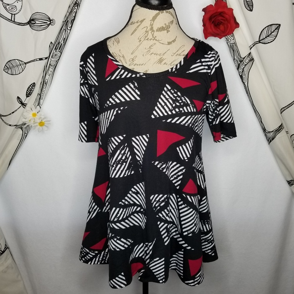 Black White and Red Perfect T